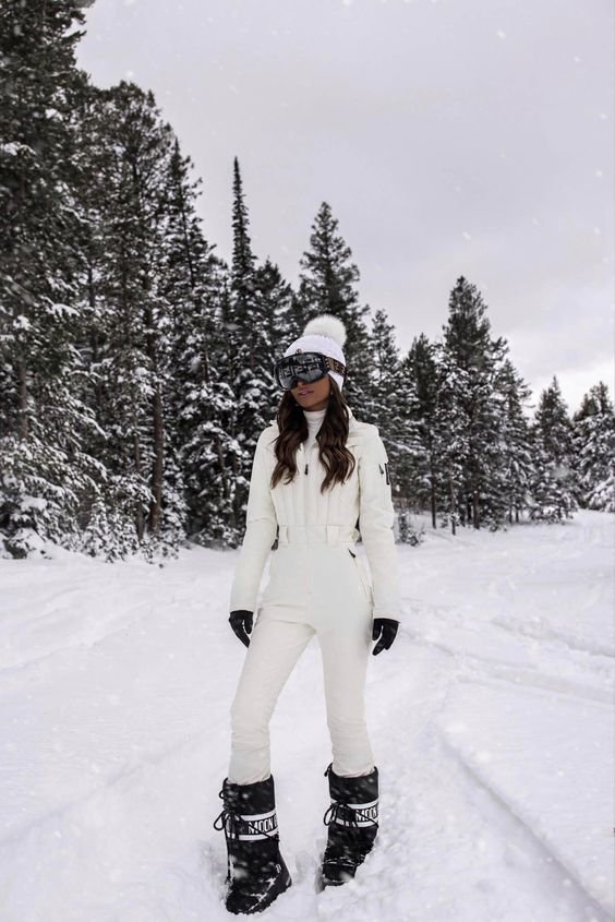 HIT THE SLOPES: OUR SNOW-APPROVED SKI&nbsp;WEAR